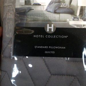 HOTEL COLL CUBIST GEOMETRIC GREY QUILTED PILLOW
